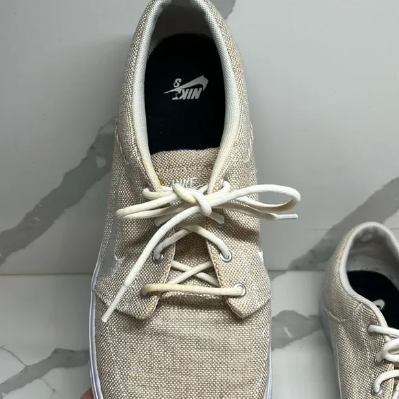 Nike Men's Tan Stefan Janoski Skate Sneakers