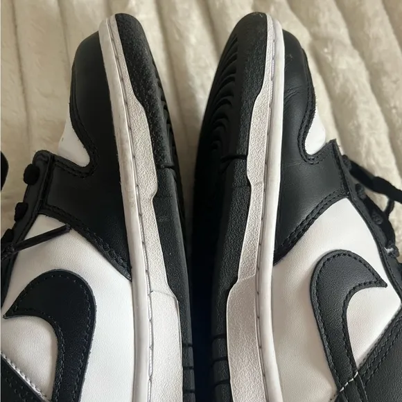 Nike Panda Dunk Low Sneakers - Youth Size 4 (Women’s 5.5), Black/White
