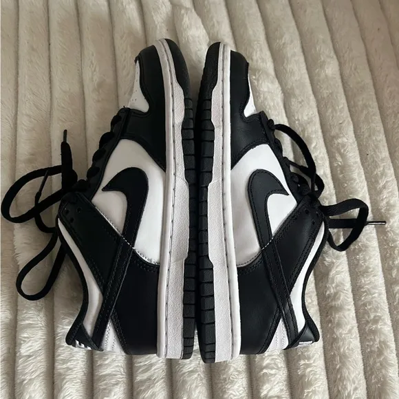 Nike Panda Dunk Low Sneakers - Youth Size 4 (Women’s 5.5), Black/White