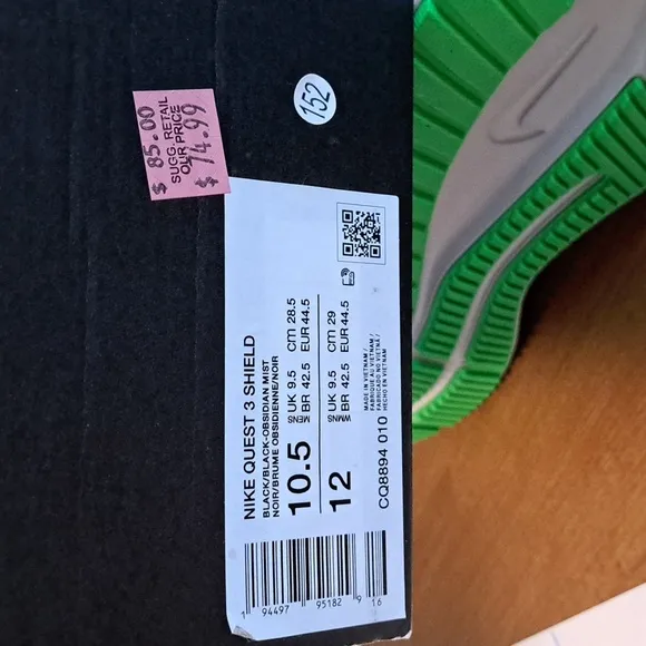 Nike Quest 3 Shield Athletic Shoes
