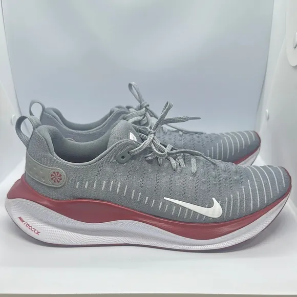 Nike  reactx infinity Run 4 Men's Gray and Red Running Shoes