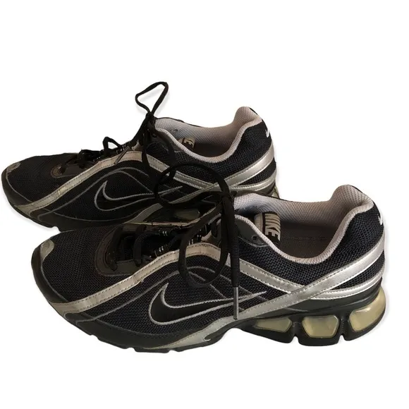 Nike refresh 3 sneakers shoes