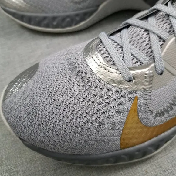 Nike Renew Elevate Basketball Shoes/Sneakers Size 11.5 Cool Grey Metallic Gold