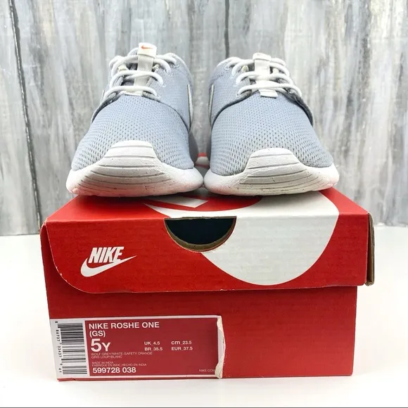 NIKE Roshe One GS Sneakers Wolf Grey and White Running Tennis Shoes With Box 5Y