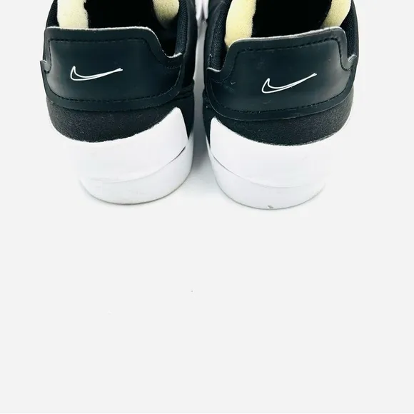 Nike shoes Drop Type Hybrid sneakers black and white street wear men size 9