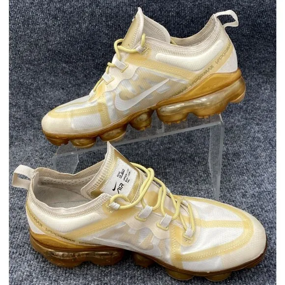 Nike  Shoes Men Size 8.5 Air VaporMax 2019 Cream Light Bone Sneakers AR6632-101