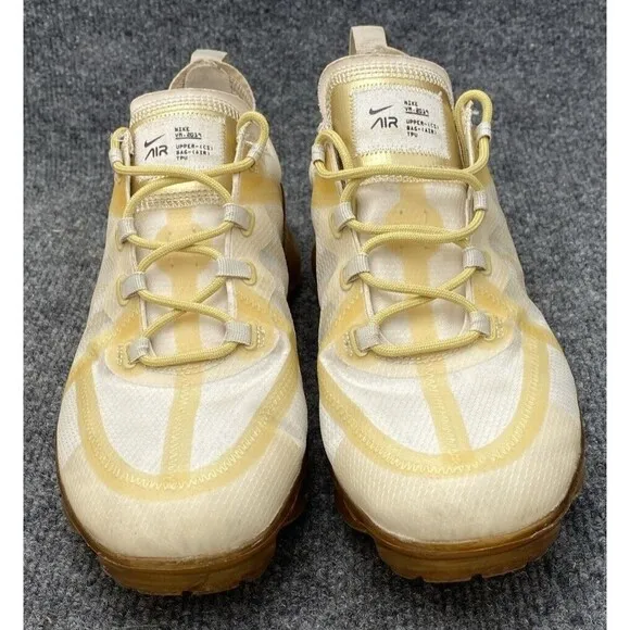 Nike  Shoes Men Size 8.5 Air VaporMax 2019 Cream Light Bone Sneakers AR6632-101