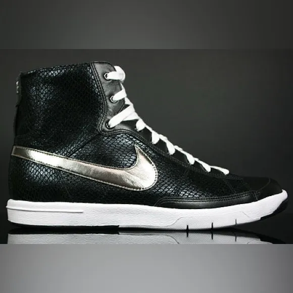 Nike Snake Blazer Black Athletic Women’s Sneakers Shoes Size 9.5 NEW