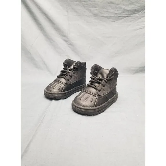 Nike Toddler's Woodside 2 High Top Slip On Black Boots Size 6c NEW IN BOX!