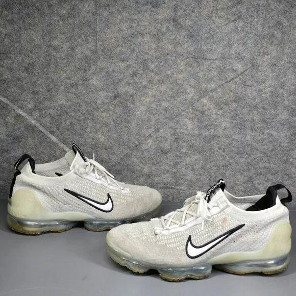 Nike Vapormax Flyknit Men's Sneakers 10 Monochrome White Black Shoes‎ DH4084-100