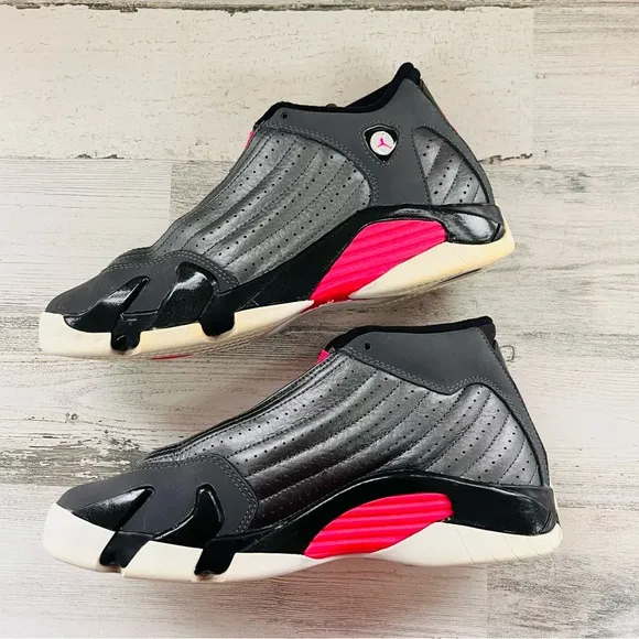 Nike Youth Girls Jordan 14 Retro Mid Lace Up Hyper Pink/Metallic/Gray Size 6.5Y