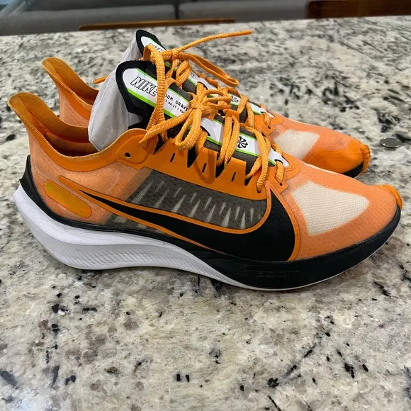 Nike Zoom Fly Gravity Kumquat Black CT1595 Running Mens 9.5
