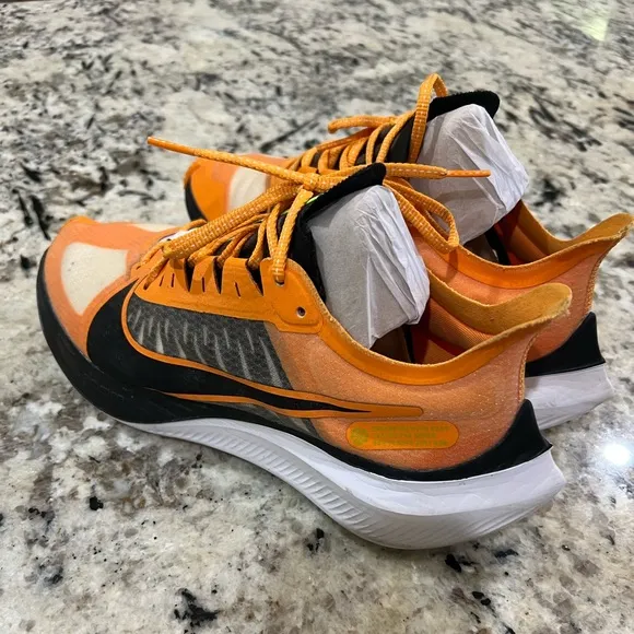 Nike Zoom Fly Gravity Kumquat Black CT1595 Running Mens 9.5