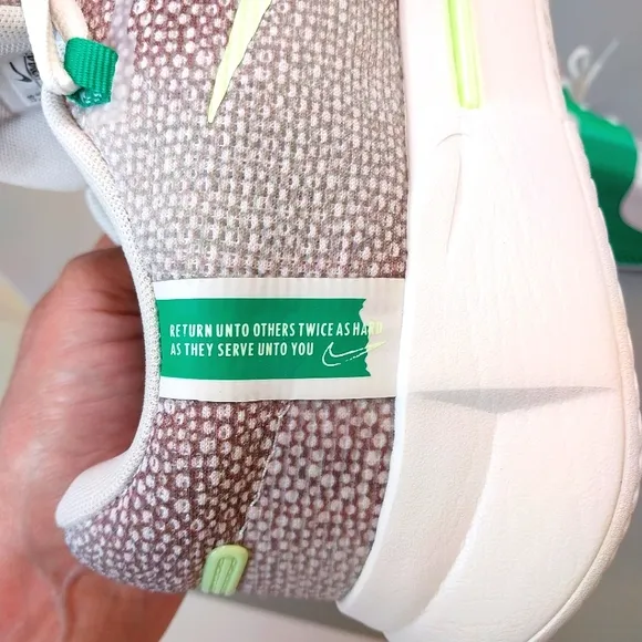 Nike Zoom GP Challenge 1 PRM Sneakers, NEW, Size 7.5|EUR 40.5‎