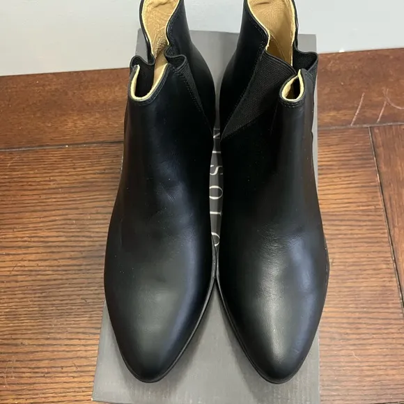 Nisolo Everyday Chelsea Commuter Boot NEW 7.5