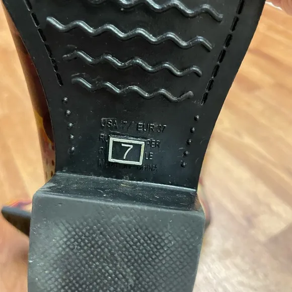 Nomad Yippy Rubber Boots ~ Like New!
