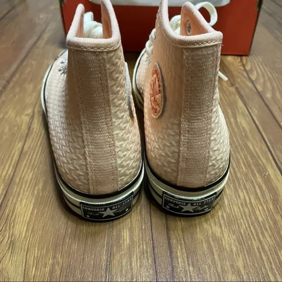 NWB Converse - Womens' Alt Exploration Chuck 70 High‎ Top Women Size 6