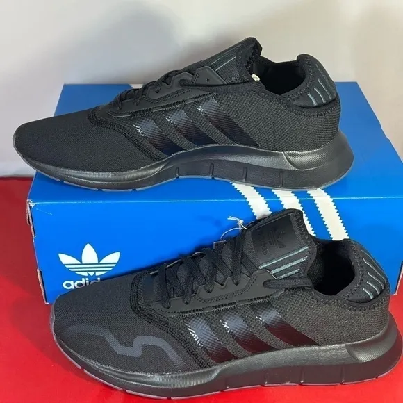 💥NWB💥 Swift Run X H03071