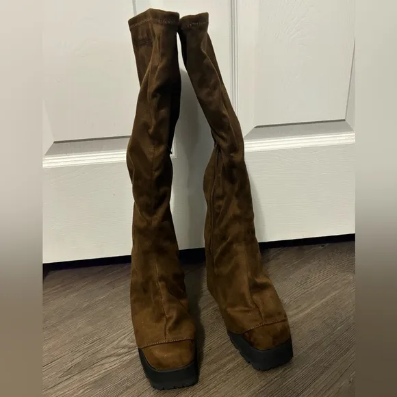 NWOB Dolls Kill / Darker Wavs Brown Crossfade Knee High Pant Boots