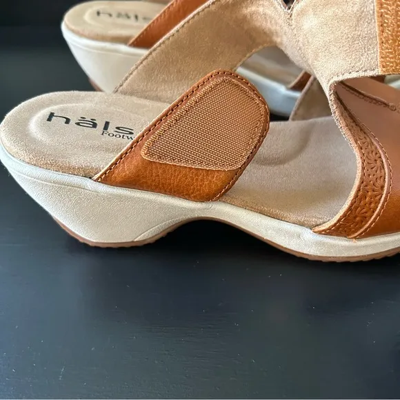NWOB Halsa Footwear Cassandra Wedge Sandal In Dark Mango, Size 7M