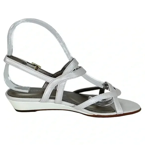 NWOB Rockport Zandra Pearlescent Faux Leather Womens Slingback Sandals