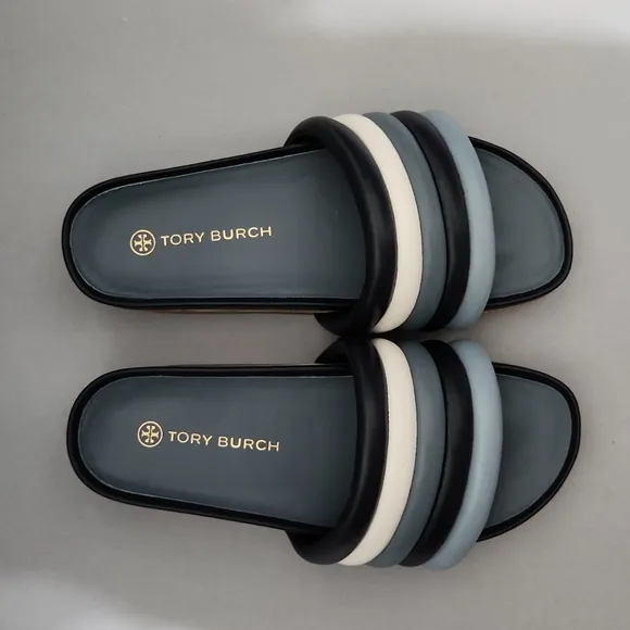 NWOB Tory Burch Quilted Flatform Sandals. Size 9.5