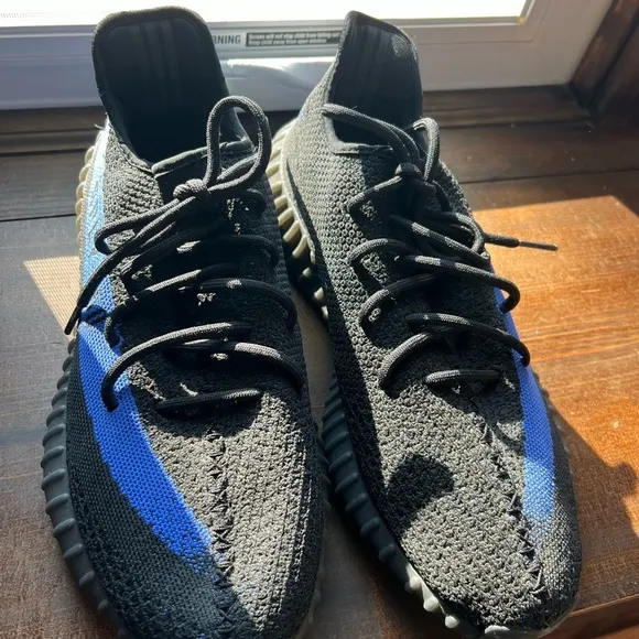 NWOT Adidas Yeezy Boost 350 V2 low “dazzling blue” GY7164