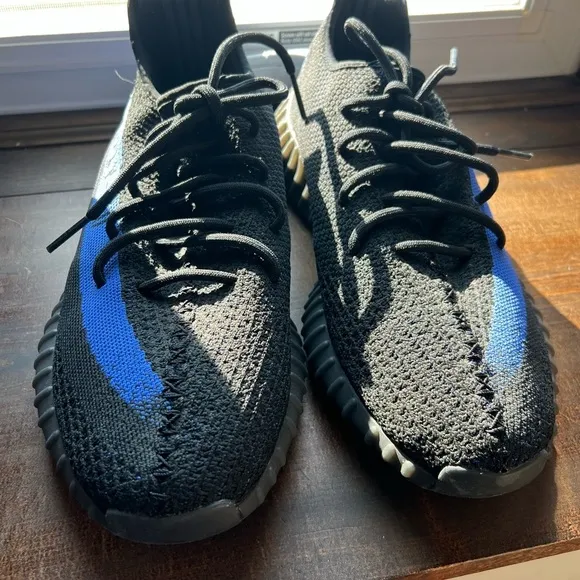 NWOT Adidas Yeezy Boost 350 V2 low “dazzling blue” GY7164