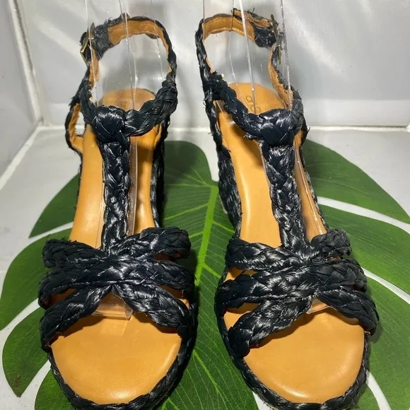NWOT ANDRE ASSOUSWomen's Madina T-Strap Wedge Sandals​​​​