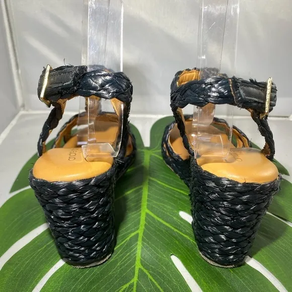 NWOT ANDRE ASSOUSWomen's Madina T-Strap Wedge Sandals​​​​
