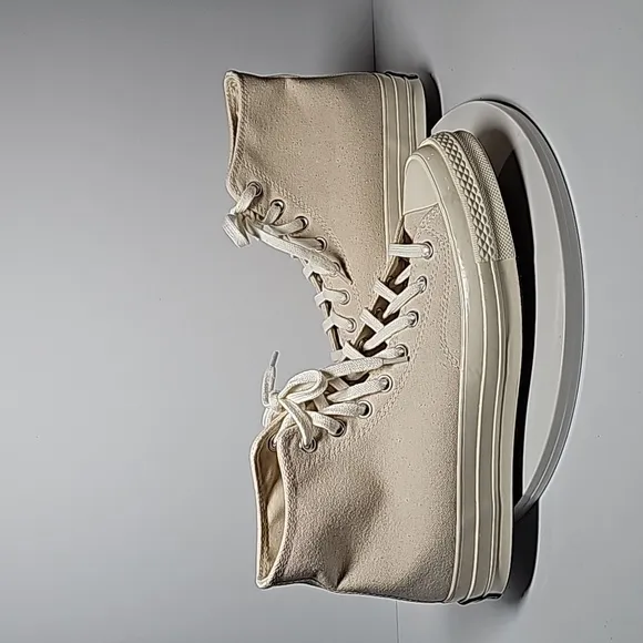 NWOT Converse Chuck 70 Canvas All Star High Top Sneaker Tennis Shoe Natural 9 11
