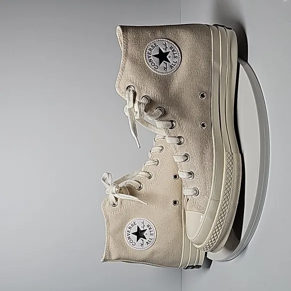 NWOT Converse Chuck 70 Canvas All Star High Top Sneaker Tennis Shoe Natural 9 11