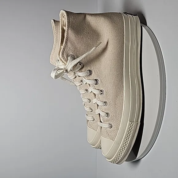 NWOT Converse Chuck 70 Canvas All Star High Top Sneaker Tennis Shoe Natural 9 11