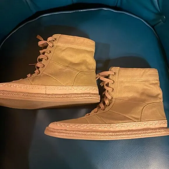 NWOT Free People Canvas High Top Shoes.