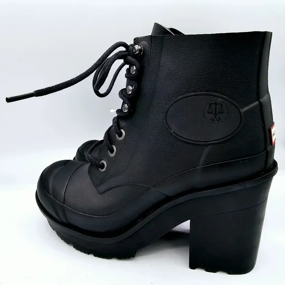 NWOT Hunter Original Black High Heel Commando Rubber Rain Boots