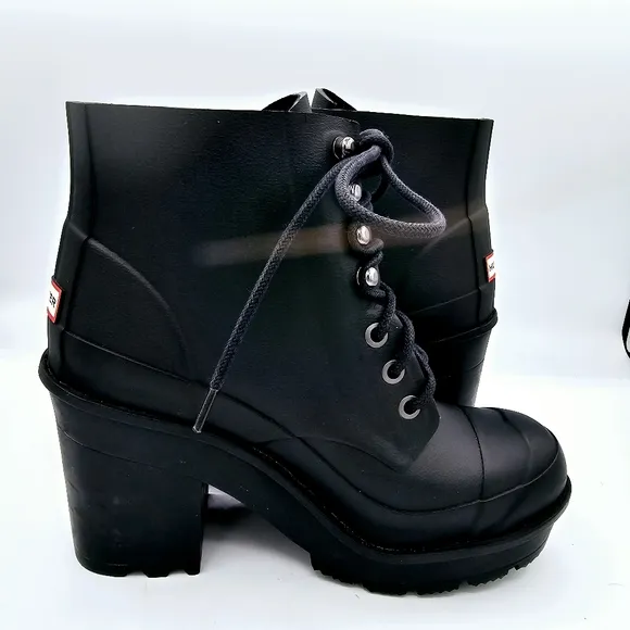 NWOT Hunter Original Black High Heel Commando Rubber Rain Boots