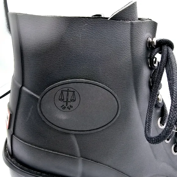 NWOT Hunter Original Black High Heel Commando Rubber Rain Boots
