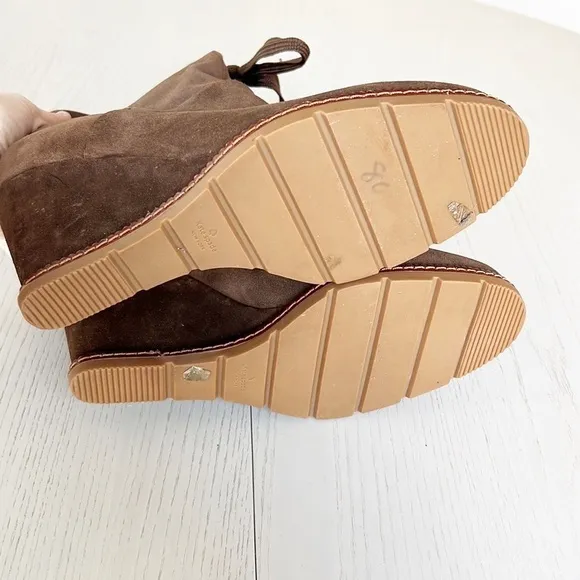 Nwot KATE SPADE Saunders Suede Wedge Front Tie Boots Chocolate Brown size 11