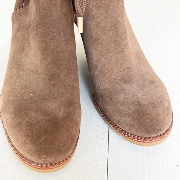 Nwot KATE SPADE Saunders Suede Wedge Front Tie Boots Chocolate Brown size 11