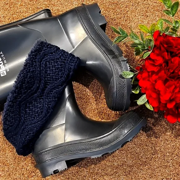 NWOT LaCrosse Rubber Boots