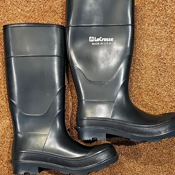NWOT LaCrosse Rubber Boots
