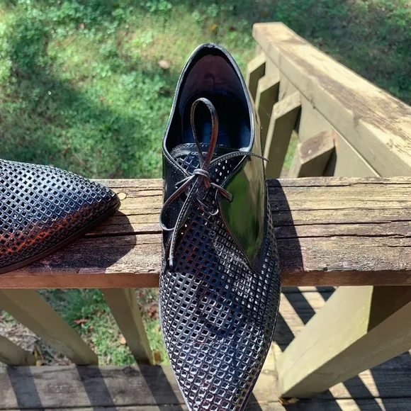 NWOT Pinko Patent Leather Italian Shoes