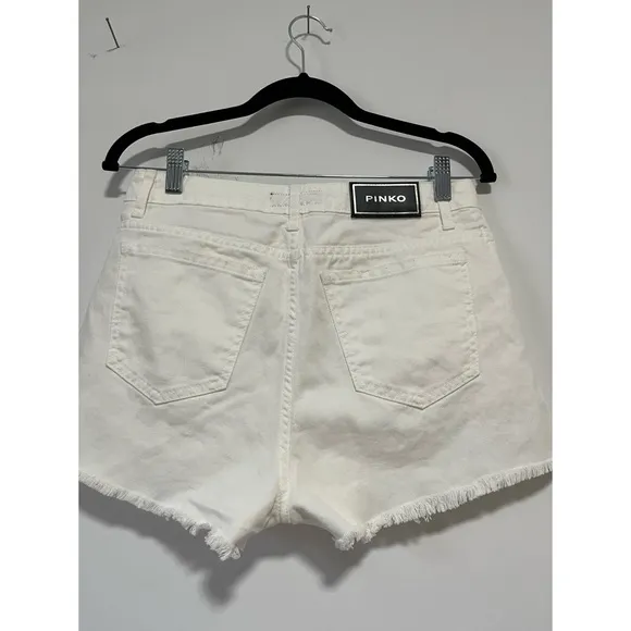 NWOT Pinko stud shorts