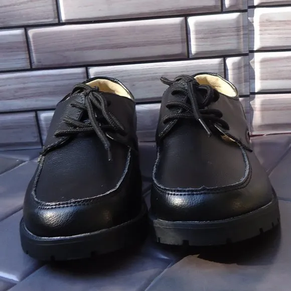 NWOT. SIZE 22.5 / 35. Alpheligance Boy's Kids Black Oxford Leather Dress Shoes.