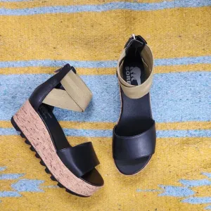 NWOT Sorel Cameron Flatform Wedge Ankle Strap Sandals Size 6.5 Black LL6025-010