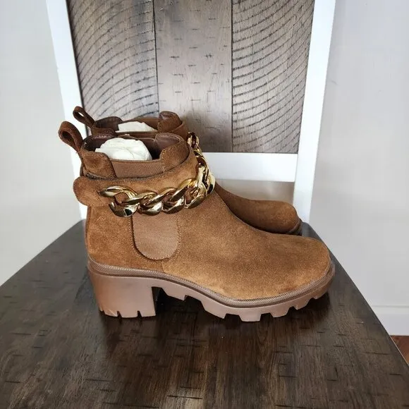 NWOT Steve Madden Amulet C-Chain Lug Sole Bootie Chestnut Suede Size 10