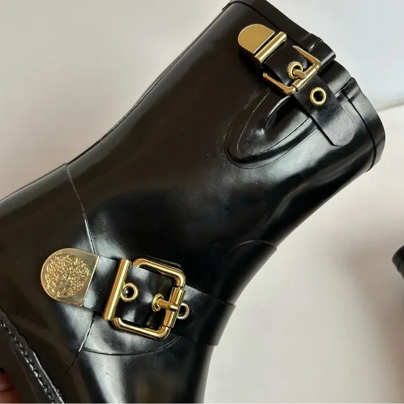 NWOT Vince Camuto Women’s 8m Black Rubber Boots Mid Calf Gold Hardware
