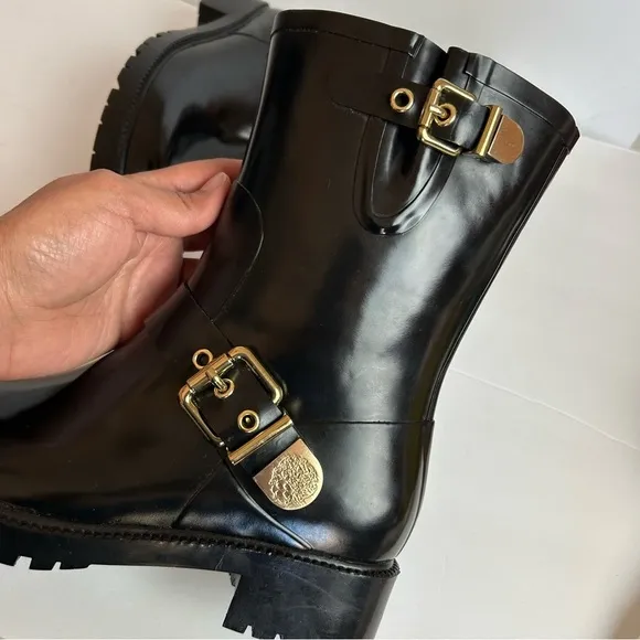 NWOT Vince Camuto Women’s 8m Black Rubber Boots Mid Calf Gold Hardware