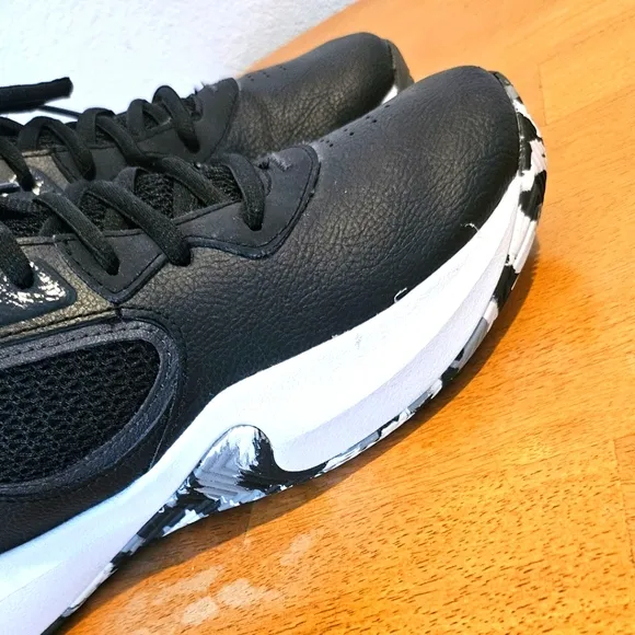 NWOT'S - UNDER ARMOUR - Black/White/Camo Lace-up Athletic Shoes, Size 7Y