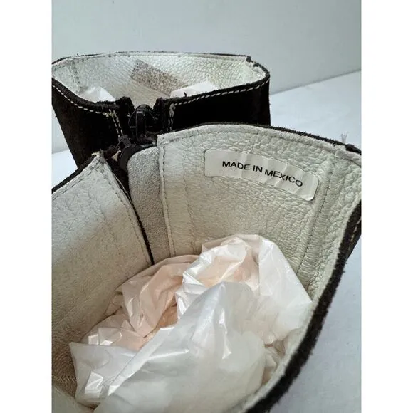 NWOT Venettini Designer Suede Boots - Kids Size 33 (Approx. Size 2 in US)